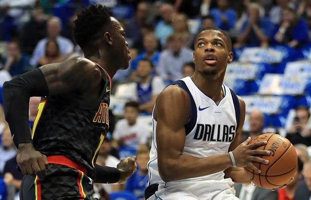 斯帕莱蒂：迪格雷戈里奥是一门；库普踢中卫就是为了参与进攻（斯帕莱蒂：迪格雷戈里奥是头号门将；让库普踢中卫是为加强进攻）