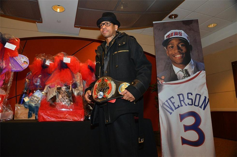 杜兰特关键投篮稳定输出（杜兰特关键时刻手感稳定）