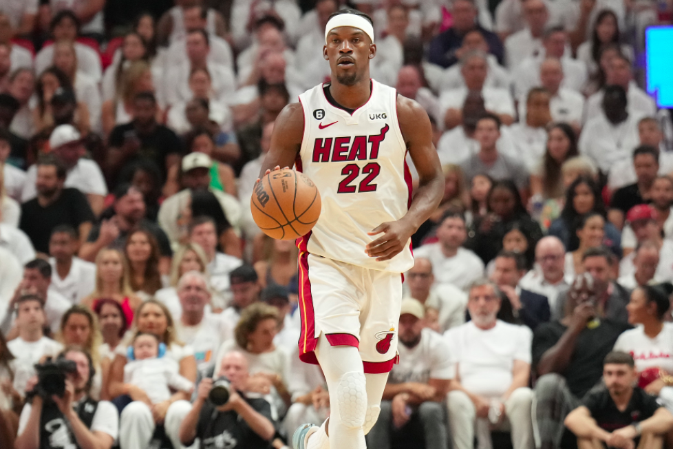 罗马诺：拉什福德、霍伊伦、桑乔和奥纳纳都更加接近离开曼联（罗马诺：拉什福德、霍伊伦、桑乔、奥纳纳距离离队更近一步）