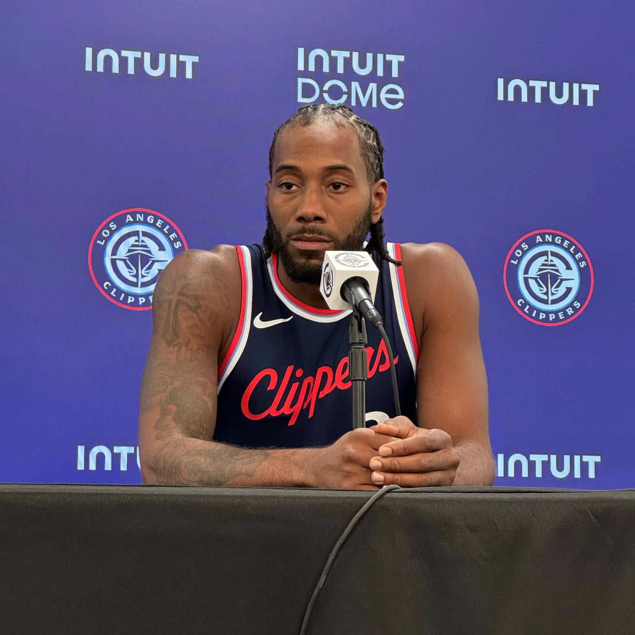 鲁媒：限制投入更需加快造血，中国职业足球生存困境并未解决（鲁媒：限投之外更应加快自我造血，中国职业足球的生存困局仍未化解）